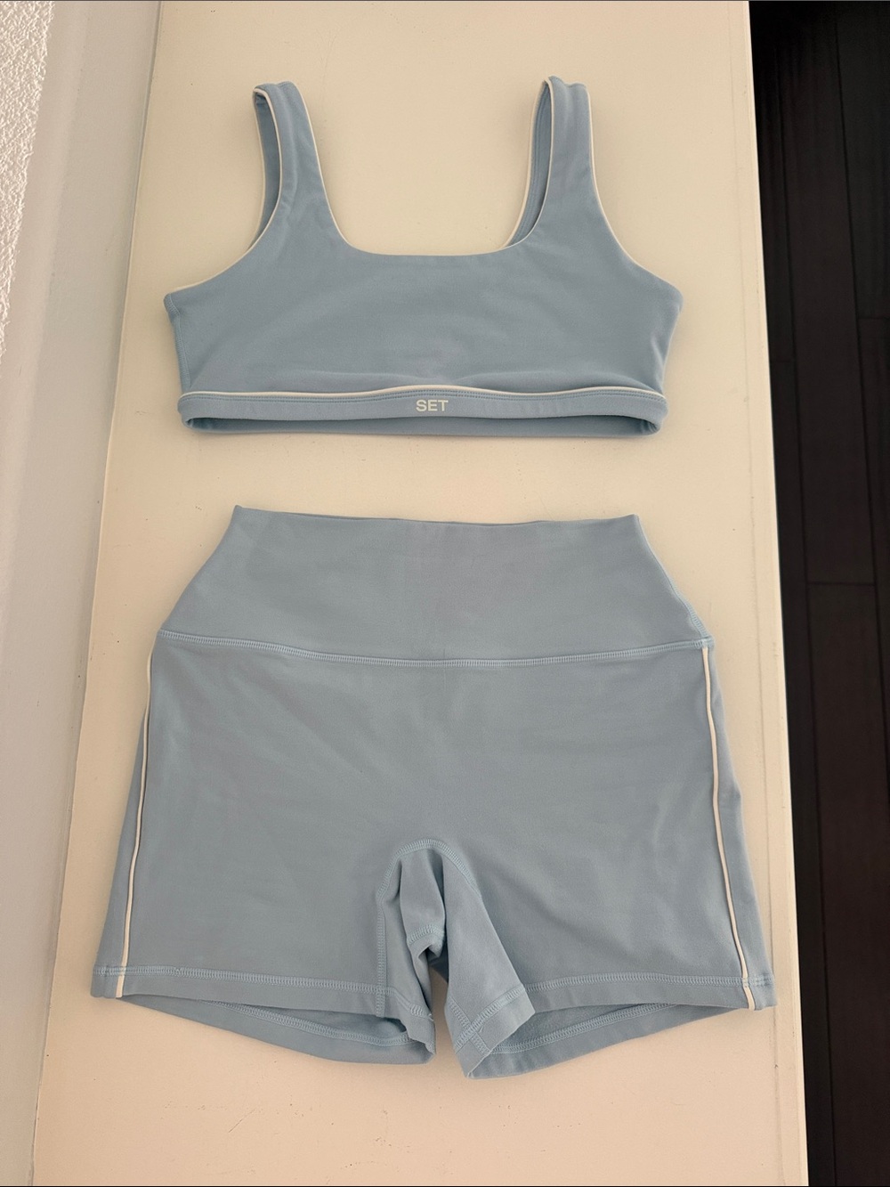 SET Active Formcloud Sports Bra & High-Waist Shorts Set